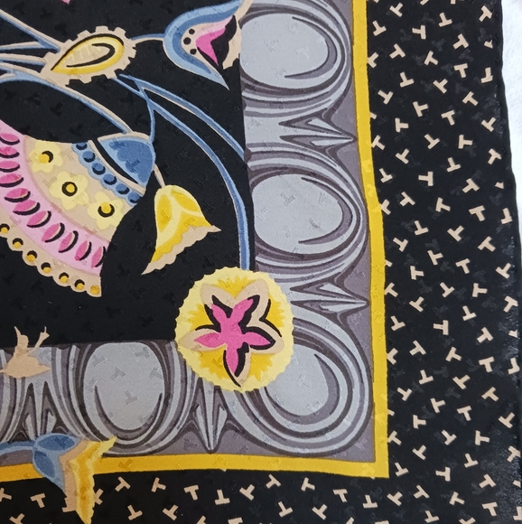 Vintage Black Floral 100% Silk Tiffany & Co    Scarf - Picture 5 of 5